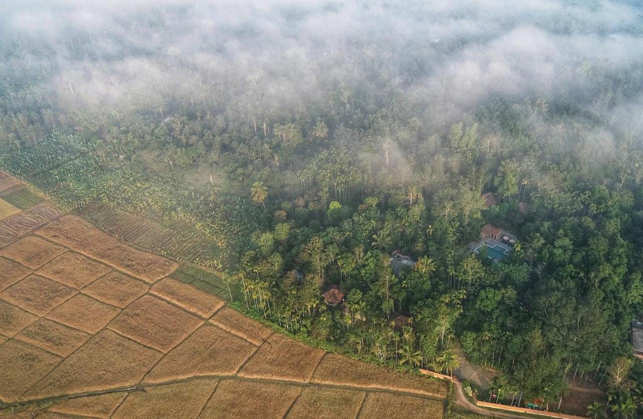 Raindrops Resorts Wayanad Sultan Bathery Exterior photo