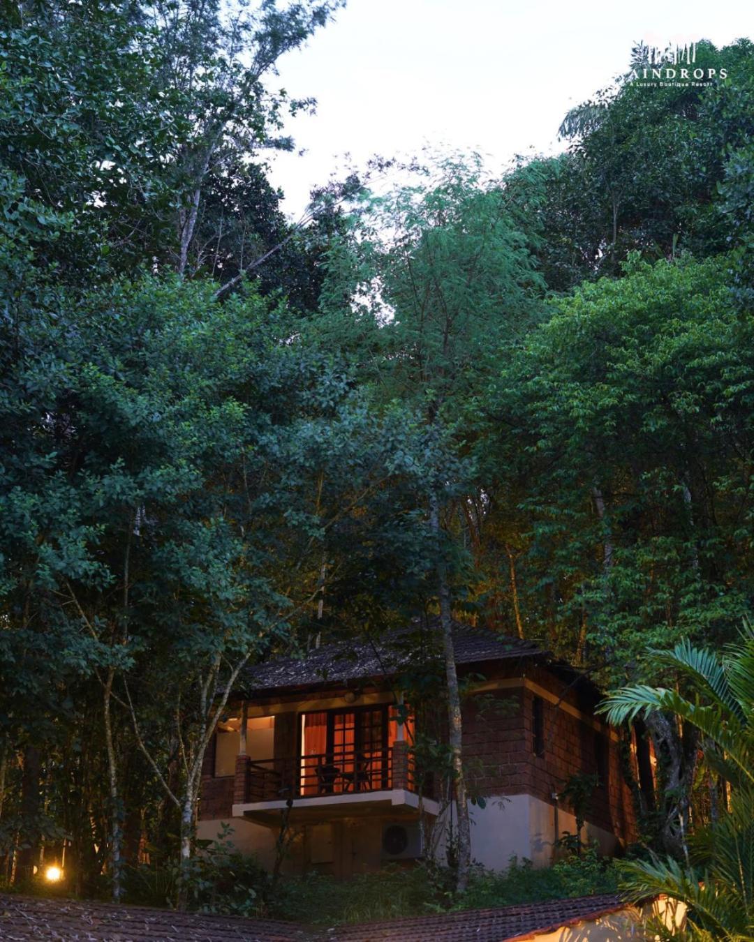 Raindrops Resorts Wayanad Sultan Bathery Exterior photo
