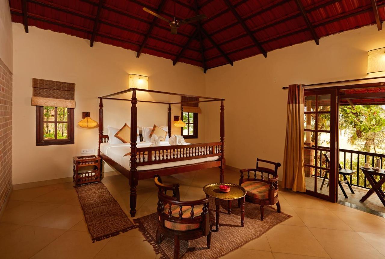 Raindrops Resorts Wayanad Sultan Bathery Exterior photo